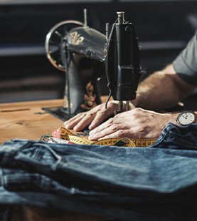 Spodnie chino i jeans